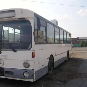 Автобус Мерседес Бенц 0 405