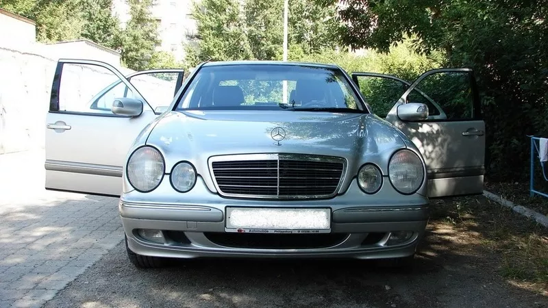Продам Mercedes-Benz E280 3