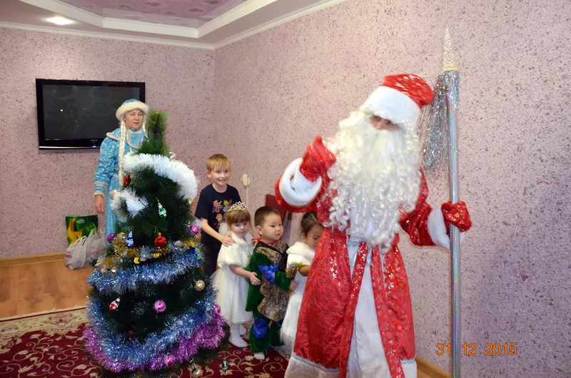 Дед Мороз и Снегурочка спешат к Вам на Праздник! 2