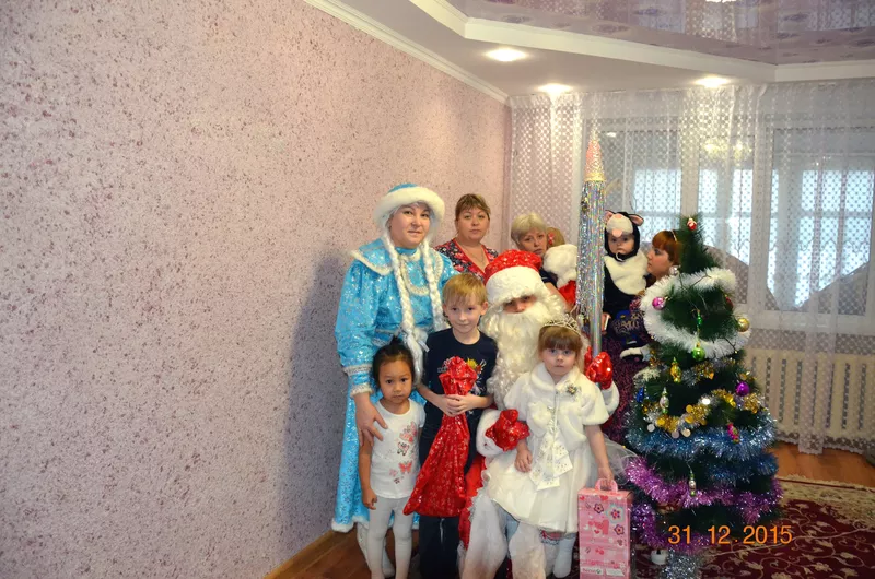 Дед Мороз и Снегурочка спешат к Вам на Праздник! 3